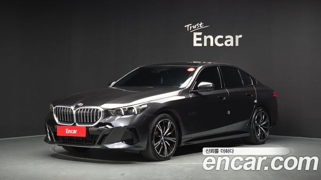 BMW 5-Series 530i xDrive M Sport, 2026