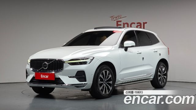 Volvo XC60 B5 Ultimate Bright, 2023