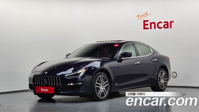 Maserati Ghibli 2.0 Granlusso, 2021