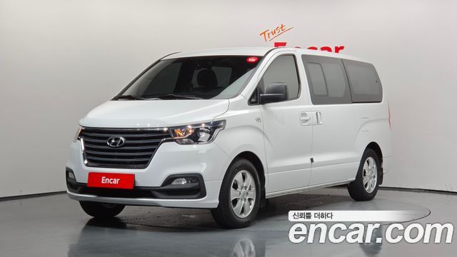 Hyundai Starex Wagon 12-Seater, 2020