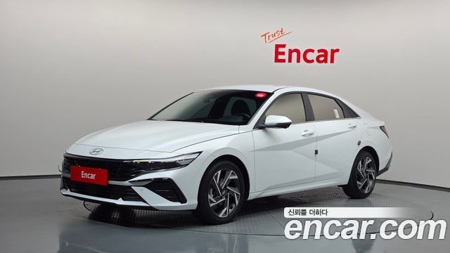 Hyundai AVANTE 1.6 LPi, 2024