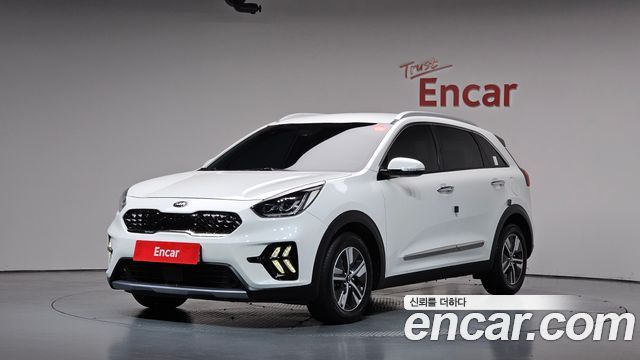 Kia Niro 1.6 HEV, 2021