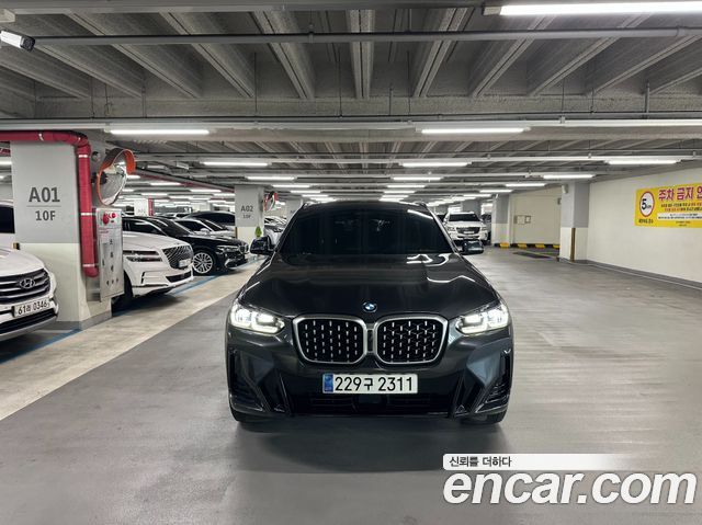 BMW X4 xDrive20i M Sport, 2023