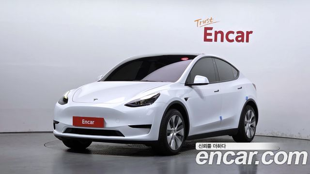 Tesla Model Y RWD, 2023