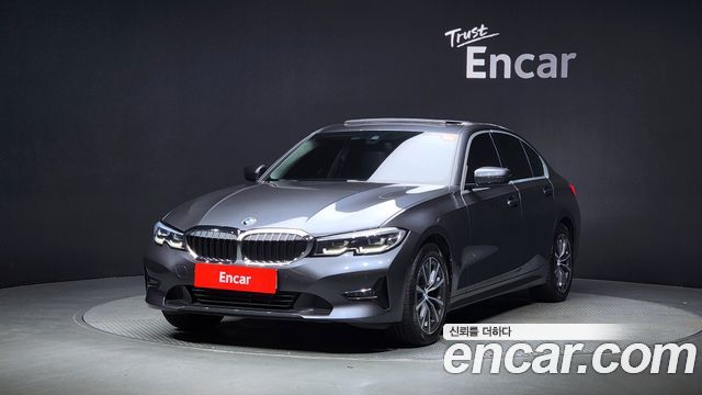 BMW 3-Series 320i, 2020