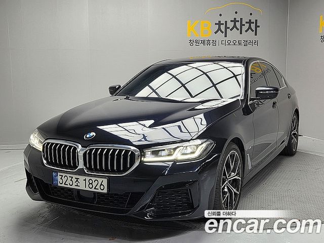 BMW 5-Series 530i M Sport Package, 2020