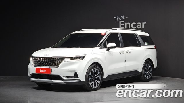 Kia Canival 9-Seater Prestige, 2021