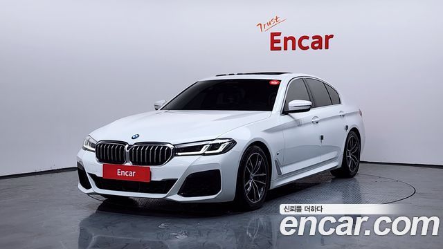BMW 5-Series 520i M Sport, 2022