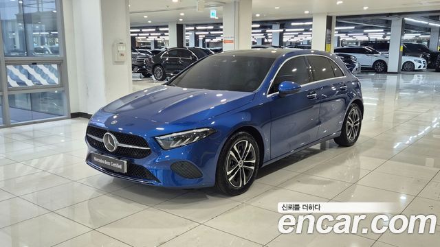 Mercedes-Benz A-Class A220 Hatchback, 2024