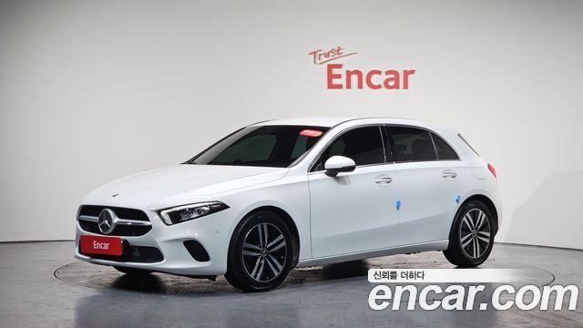 Mercedes-Benz A-Class A220 Hatchback, 2021