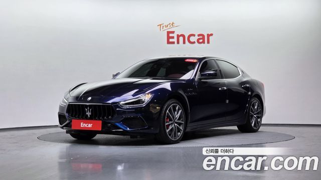 Maserati Ghibli 3.0 Modena, 2022
