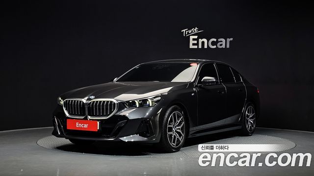 BMW 5-Series 520i M Sport, 2024