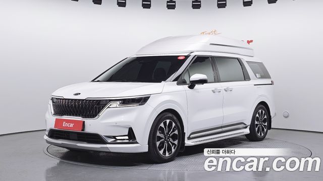 Kia Canival Gasoline 9-Seater Hi-Limousine, 2021