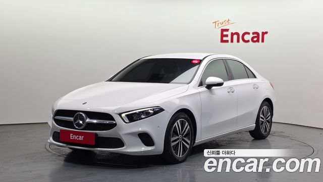 Mercedes-Benz A-Class A220 Sedan, 2021