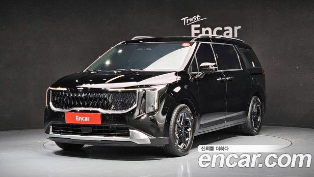 Kia Canival 9-Seater Noblesse, 2024