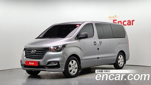 Hyundai Starex Wagon 12-Seater, 2020