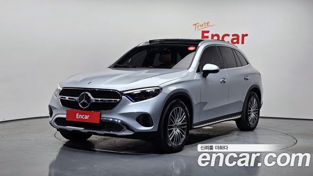 Mercedes-Benz GLC-Class GLC 300 4MATIC Avantgarde, 2025