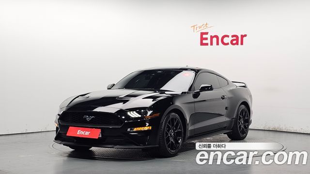 Ford Mustang Coupe, 2023