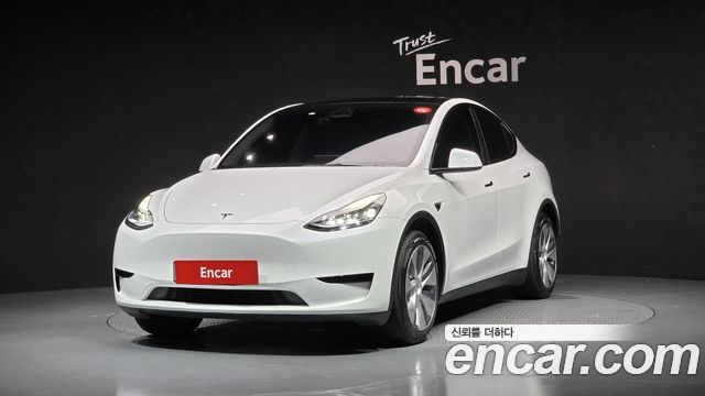 Tesla Model Y RWD, 2023