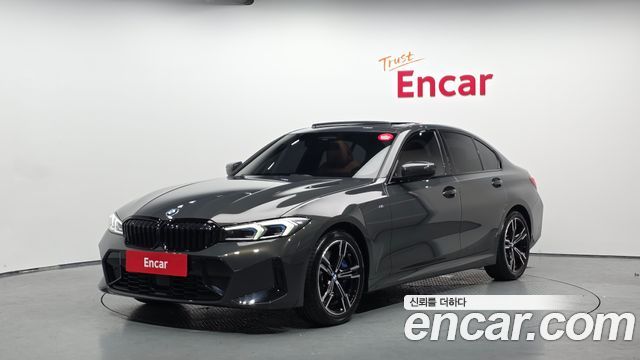 BMW 3-Series 320i M Sport, 2025