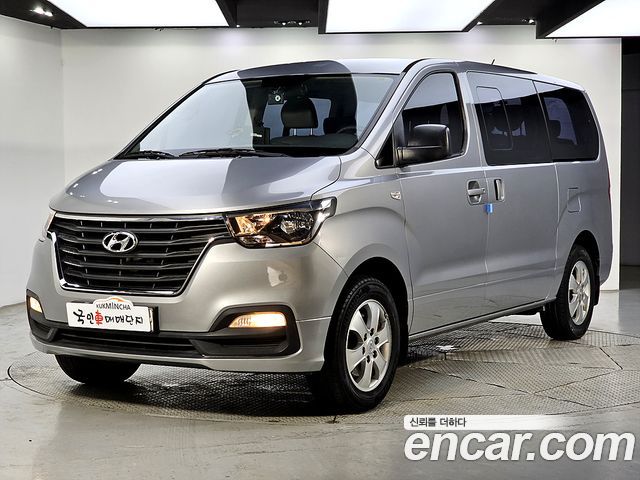 Hyundai Starex 4WD Wagon 12-Seater, 2018