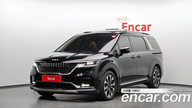 Kia Canival 9-Seater Signature, 2023