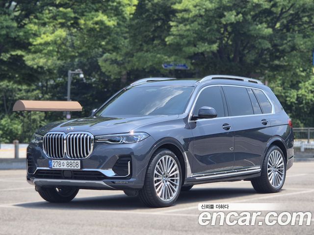 BMW X7 xDrive 40i Design Pure Excellence 6-Seater, 2021