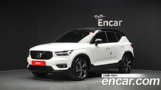 Volvo XC40 T4 R-Design, 2020