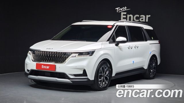 Kia Canival 9-Seater Prestige, 2023