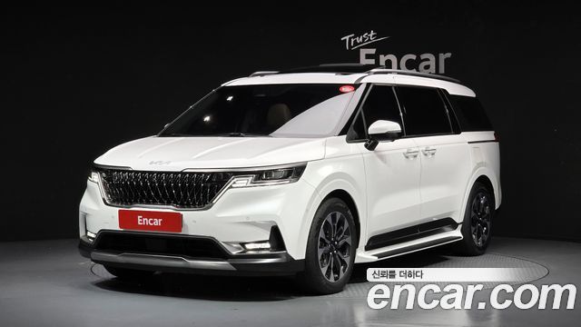 Kia Canival 9-Seater Signature, 2023