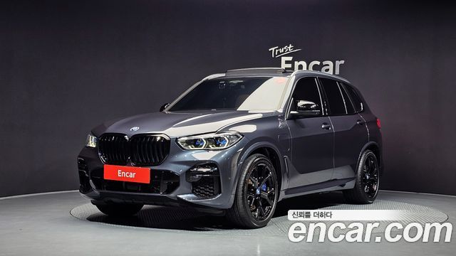 BMW X5 xDrive 45e M Sport, 2022