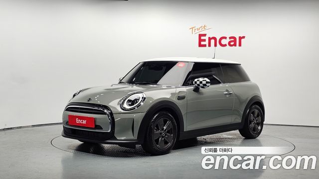 Mini Cooper Classic, 2021