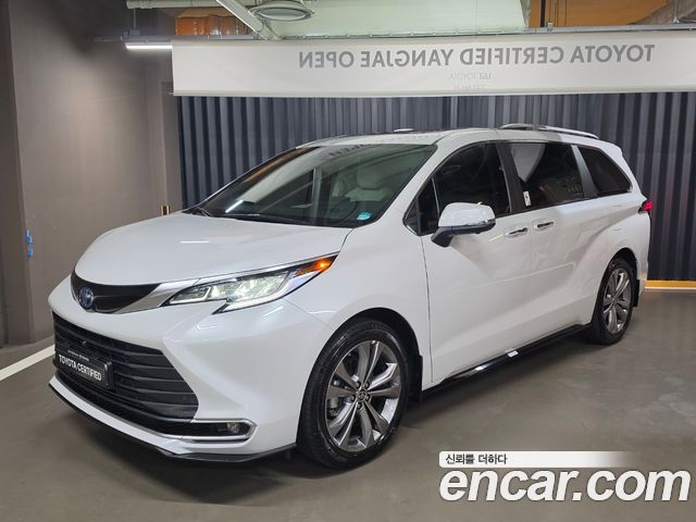 Toyota Sienna 2.5 Hybrid 2WD, 2025