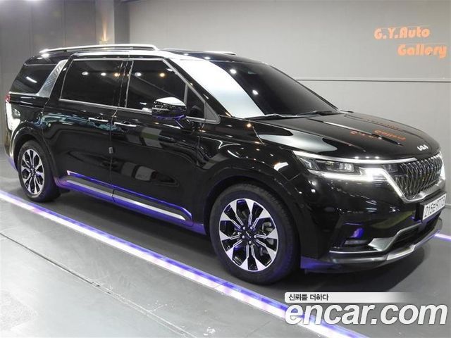 Kia Canival 9-Seater Signature, 2022
