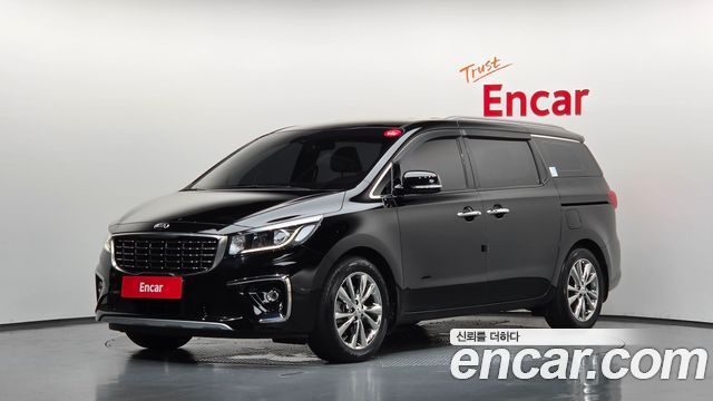 Kia Canival 9-Seater Prstige, 2020