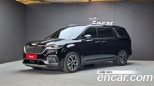 Kia Canival 9-Seater Noblesse, 2021