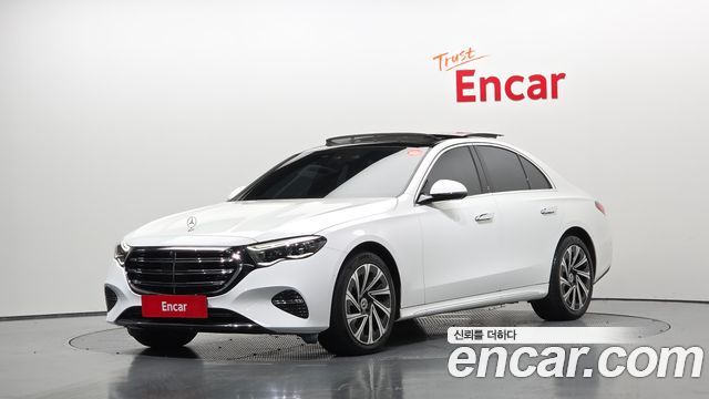 Mercedes-Benz E-Class E300 4MATIC Exclusive, 2024