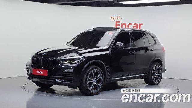 BMW X5 xDrive 40i xLine, 2021
