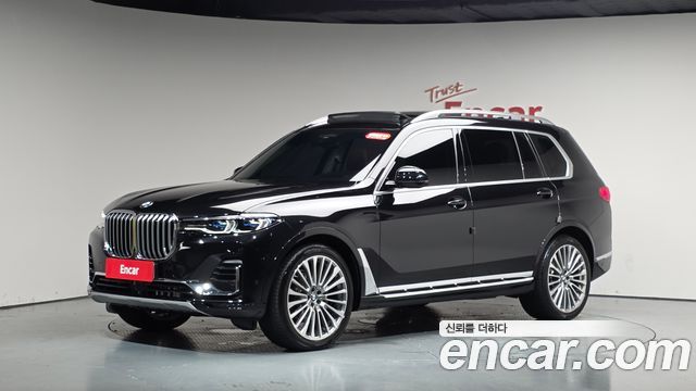 BMW X7 xDrive 40i Design Pure Excellence 7-Seater, 2021