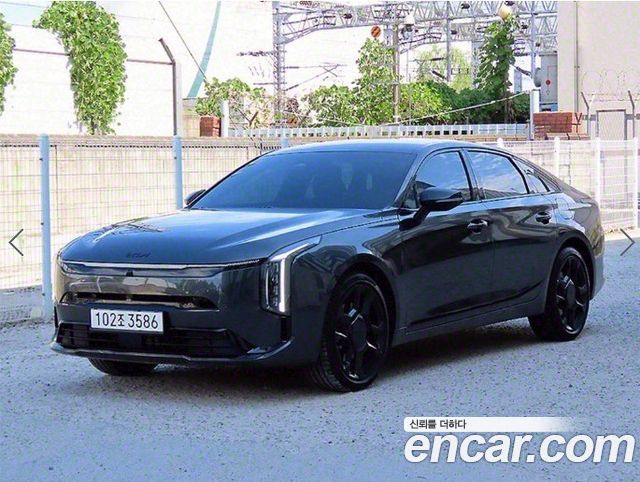 Kia K8 3.5 Gasoline 4WD, 2025