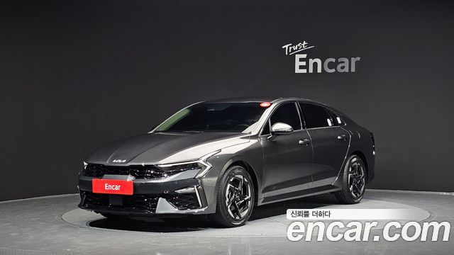 Kia K5 2.0, 2025