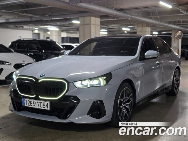 BMW 5-Series 520i Special Edition, 2024
