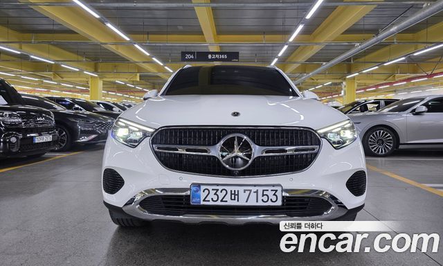 Mercedes-Benz GLC-Class GLC300e 4MATIC, 2025