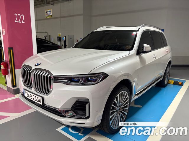 BMW X7 xDrive 40d Design Pure Excellence 7-Seater, 2022