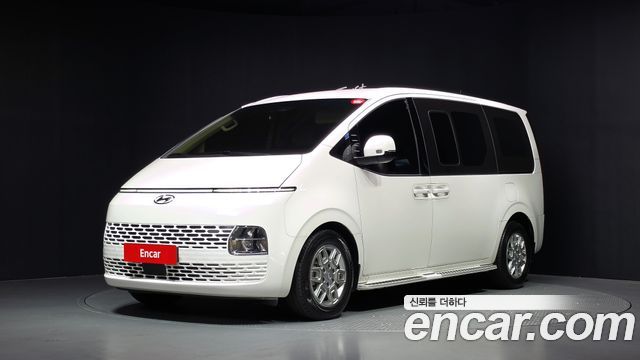 Hyundai Staria L3.5 Cargo 5-Seater, 2023