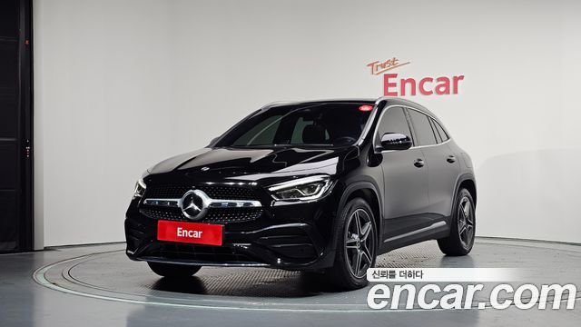 Mercedes-Benz GLA-Class GLA250 4MATIC, 2020