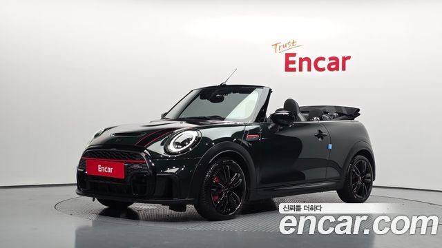 Mini Cooper Convertible JCW, 2024