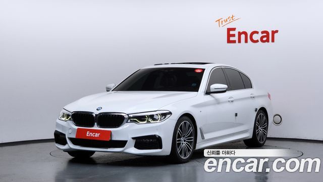 BMW 5-Series 530i M Sport Package Plus, 2020