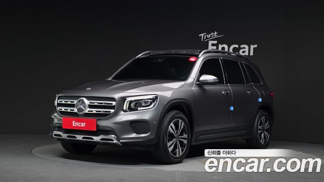 Mercedes-Benz GLB-Class GLB220, 2021