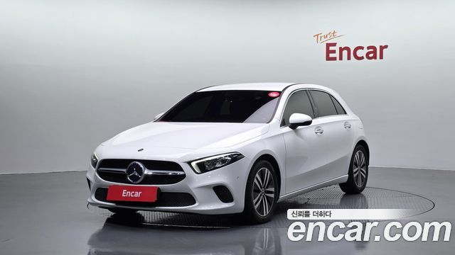 Mercedes-Benz A-Class A220 Hatchback, 2021